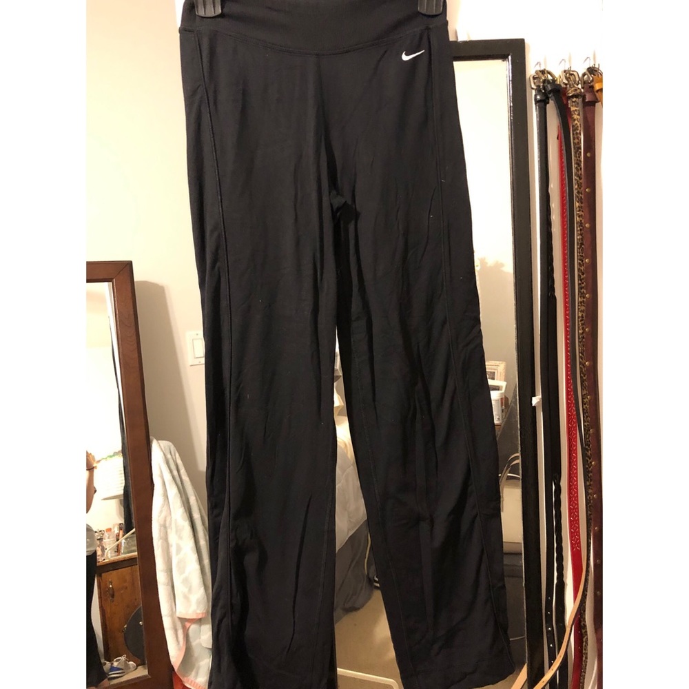Nike yoga pants